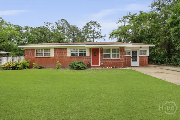 985 Seven Oaks Road, Jesup, GA 31546