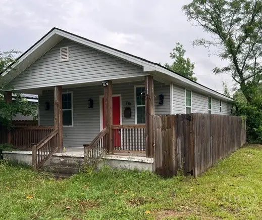 716 W 51st Street, Savannah, GA 31405 - Image #1