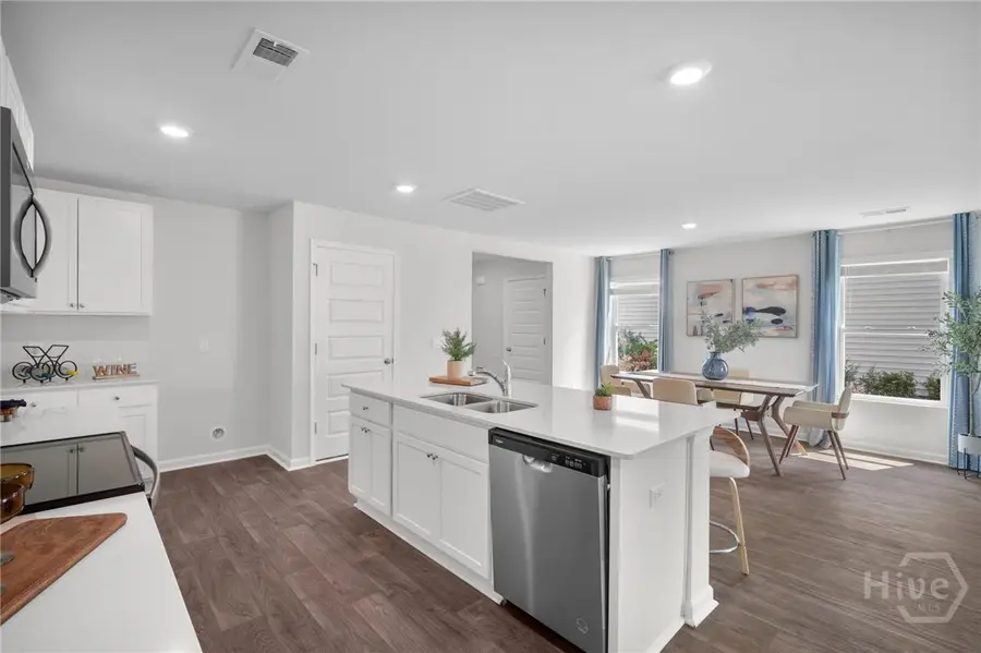 114 Azure Drive, Savannah, GA 31419 - Image #2