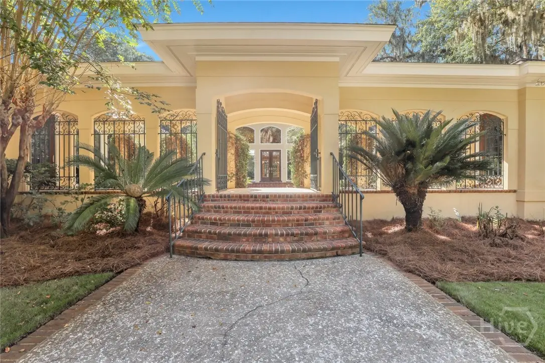 3 Elcy Lane, Savannah, GA 31411 - Image #1