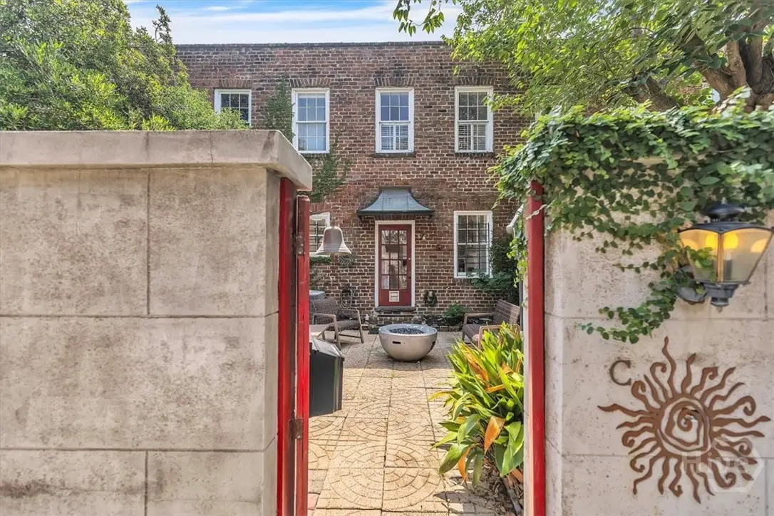 415 Price Street #C, Savannah, GA 31401 - Image #1