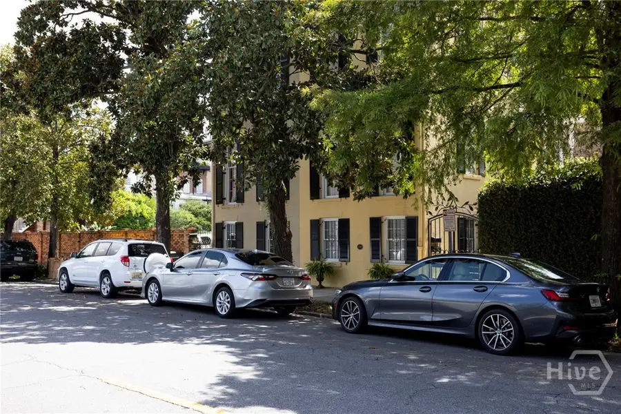 512 Barnard Street, Savannah, GA 31401 - Image #2