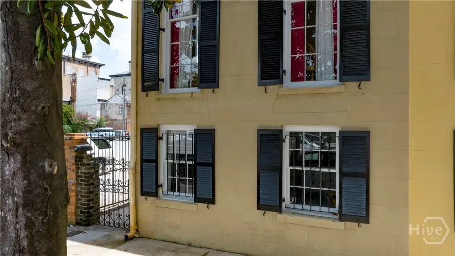 512 Barnard Street, Savannah, GA 31401 - Image #3
