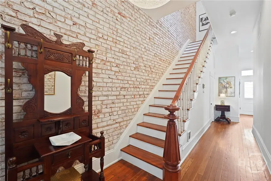 415 Whitaker Street, Savannah, GA 31401 - Image #3