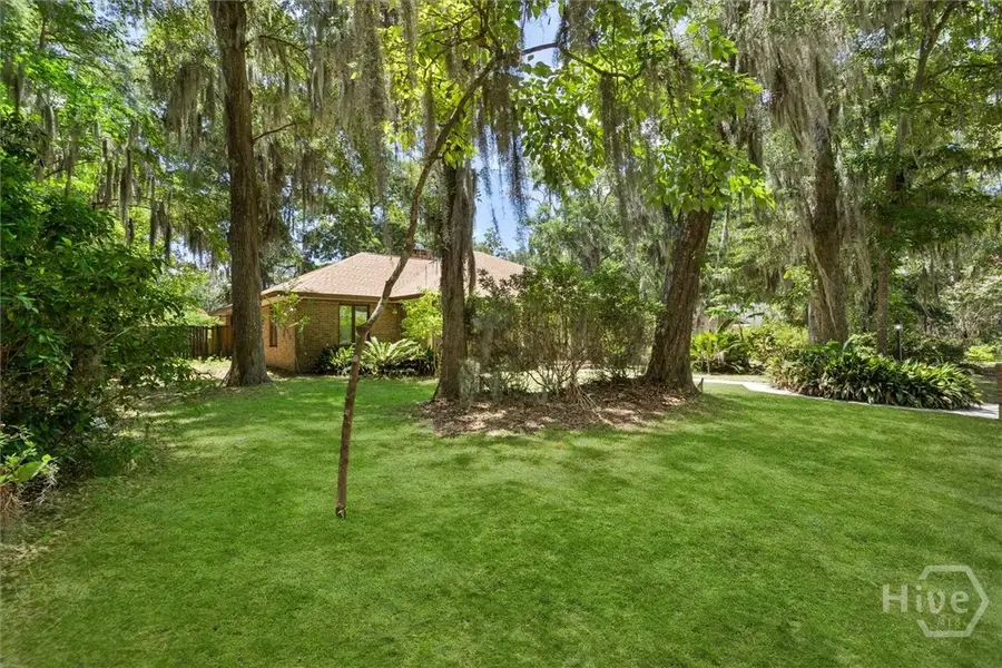 111 Stonewall Drive, Savannah, GA 31419 - Image #3