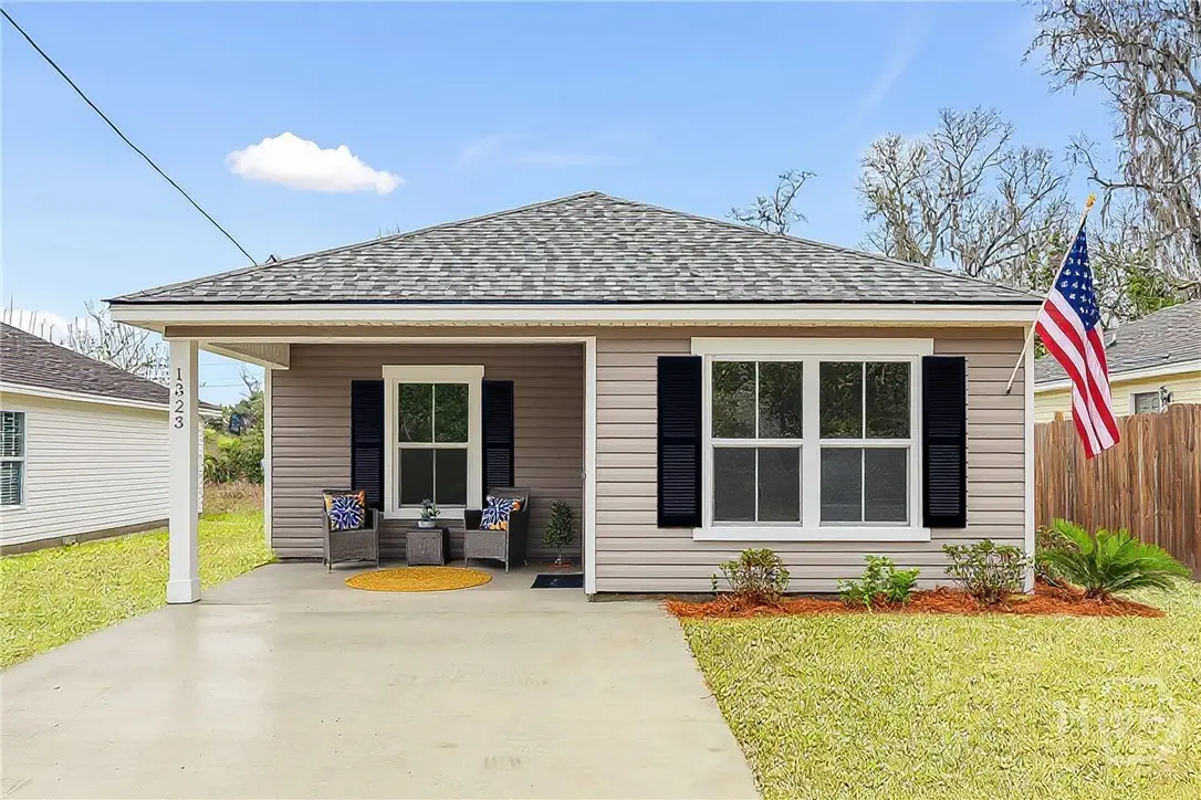 1323 E 69th Street, Savannah, GA 31404 - Image #1