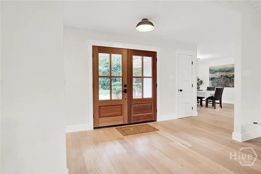 138 Mercer Road, Savannah, GA 31411 - Image #2