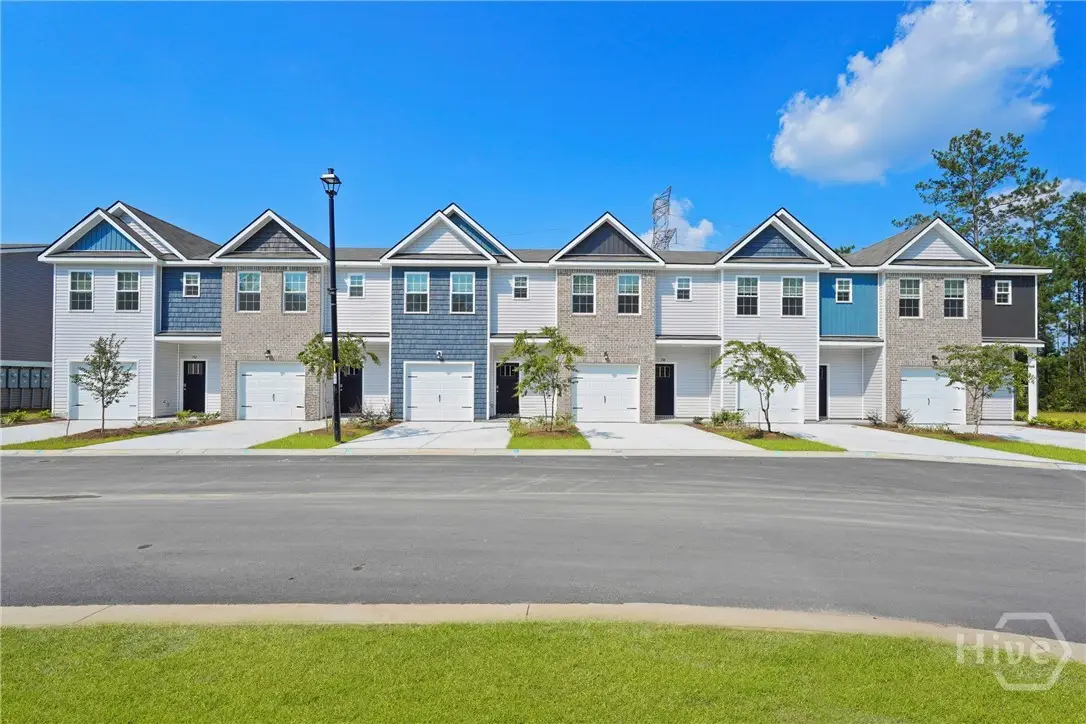 142 Stone Crab Circle, Bloomingdale, GA 31302 - Image #1