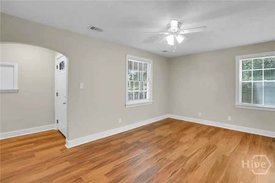 519 Vinson Avenue, Savannah, GA 31404 - Image #3