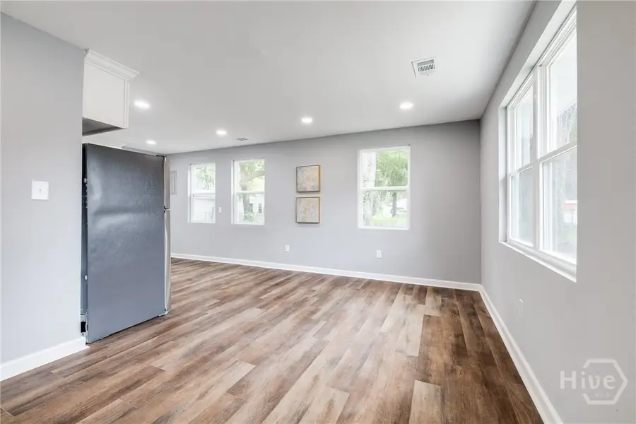 506 E Montgomery Cross Road, Savannah, GA 31406 - Image #3