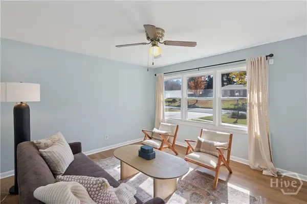 422 Woodcliff Drive, Savannah, GA 31406