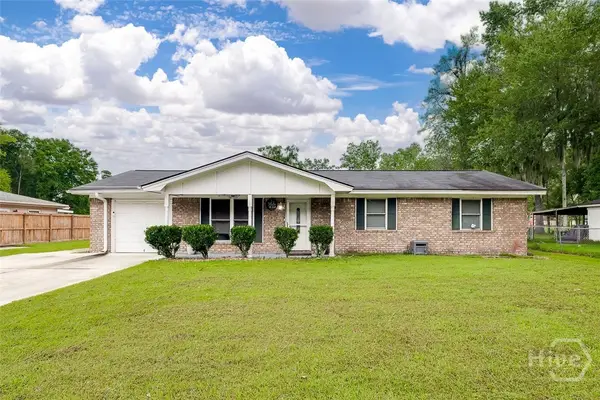 61 Quail Lane, Richmond Hill, GA 31324