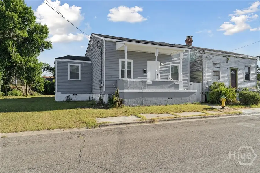 704 Lavinia Street, Savannah, GA 31415 - Image #2