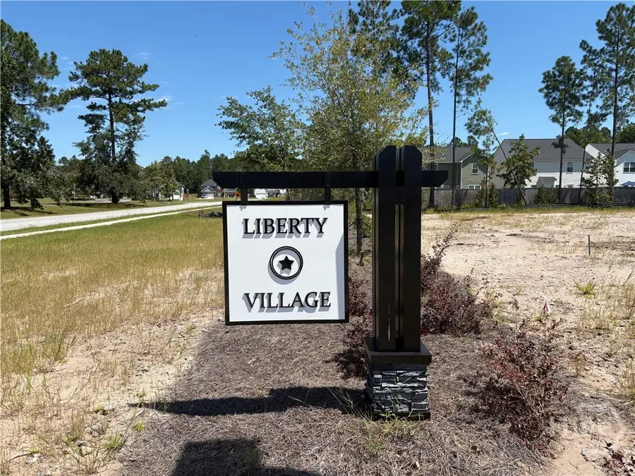 157 Simms Way, Hinesville, GA 31313 - Image #2