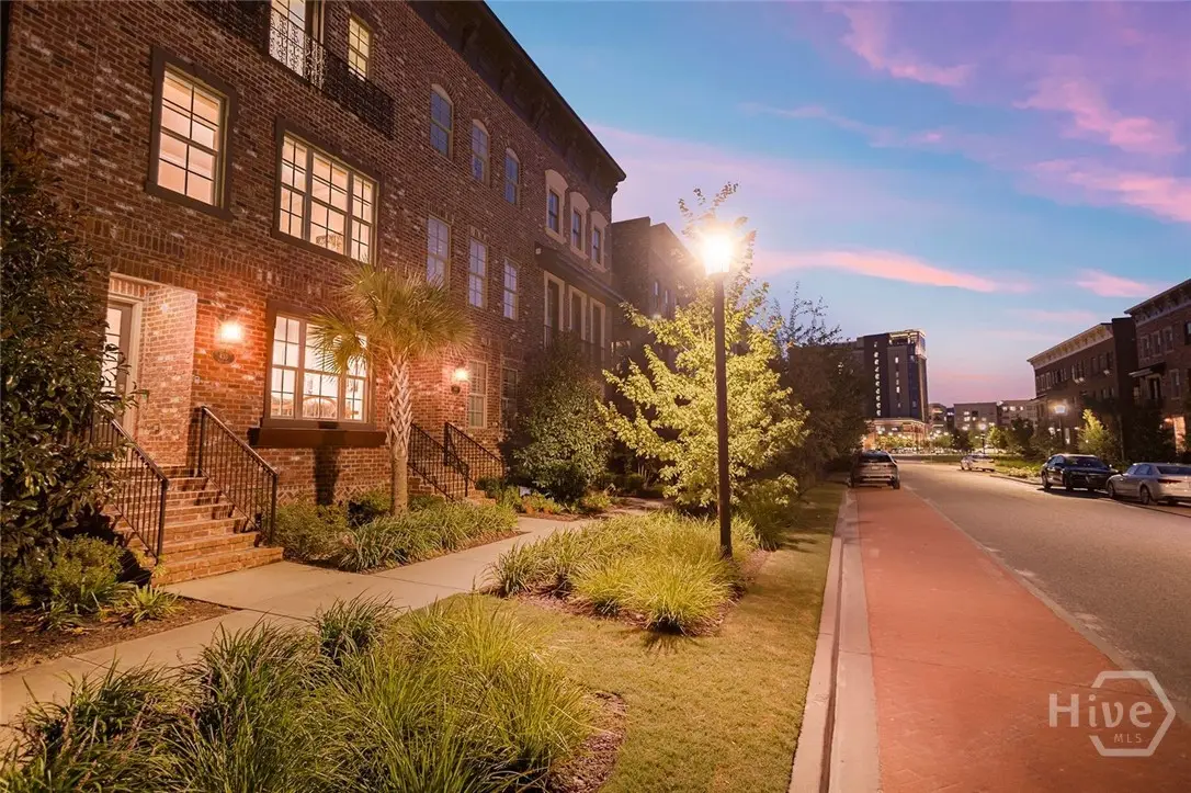 453 Port Street, Savannah, GA 31401 - Image #1