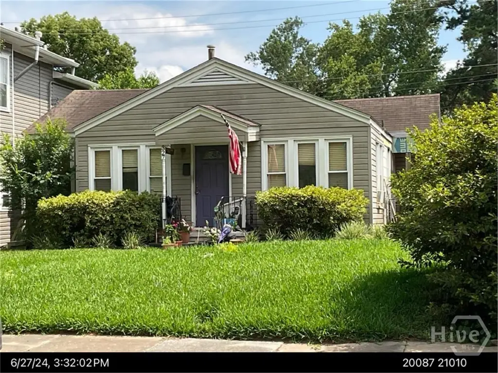327 E 49th Street, Savannah, GA 31405 - Image #1