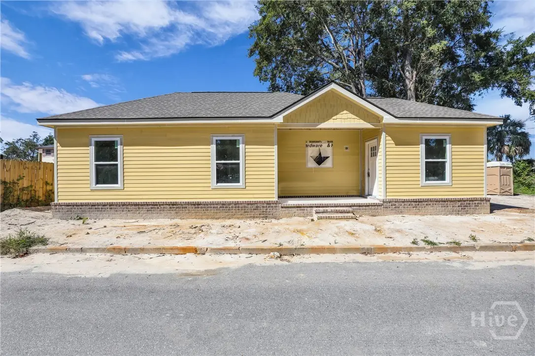 11 West Street, Savannah, GA 31415 - Image #1