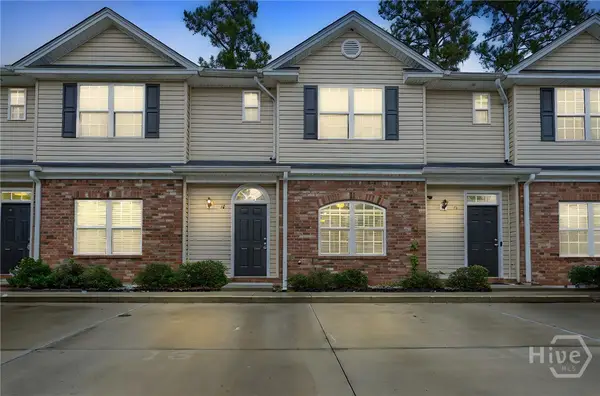 400 Tibet Avenue #16, Savannah, GA 31406