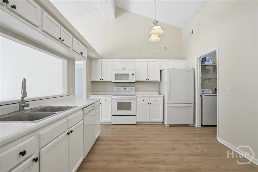 17 Mallorys Way, Savannah, GA 31419 - Image #2