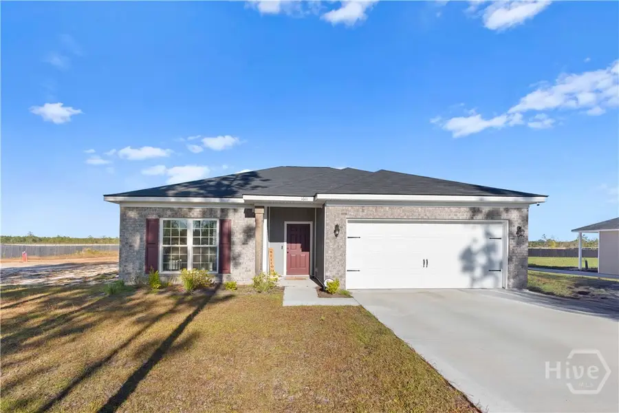 1611 Arnall Dr, Allenhurst, GA 31301 - Image #2