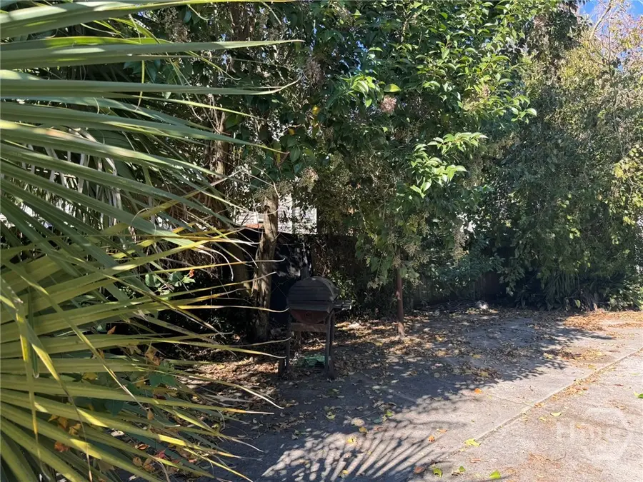 1136 E Waldburg Street, Savannah, GA 31404 - Image #3