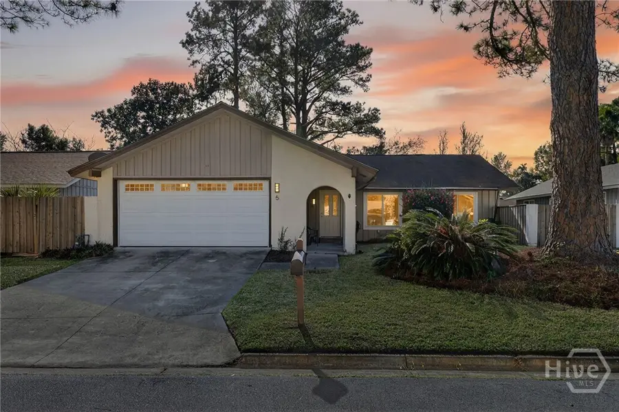 5 Chantilly Court, Savannah, GA 31419 - Image #2
