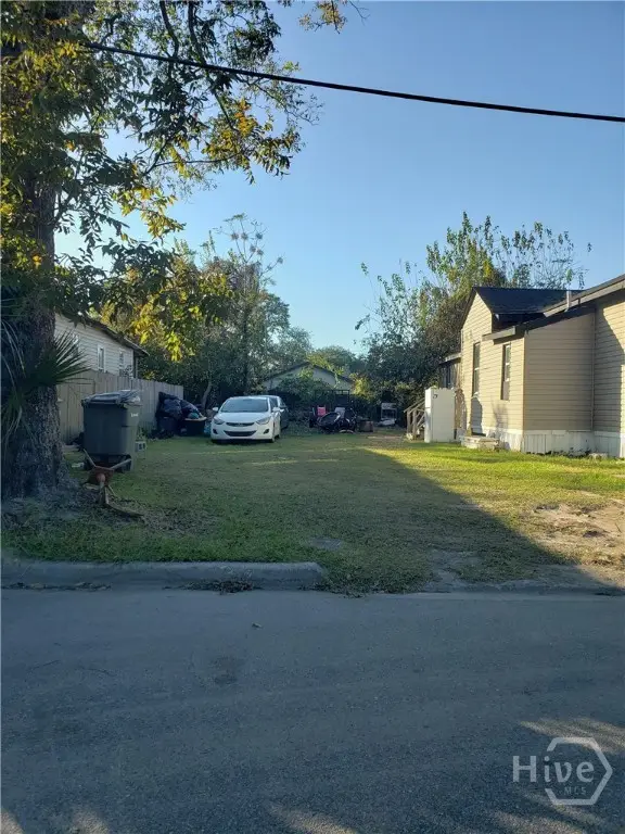 11 Norton Street, Savannah, GA 31415 - Image #1