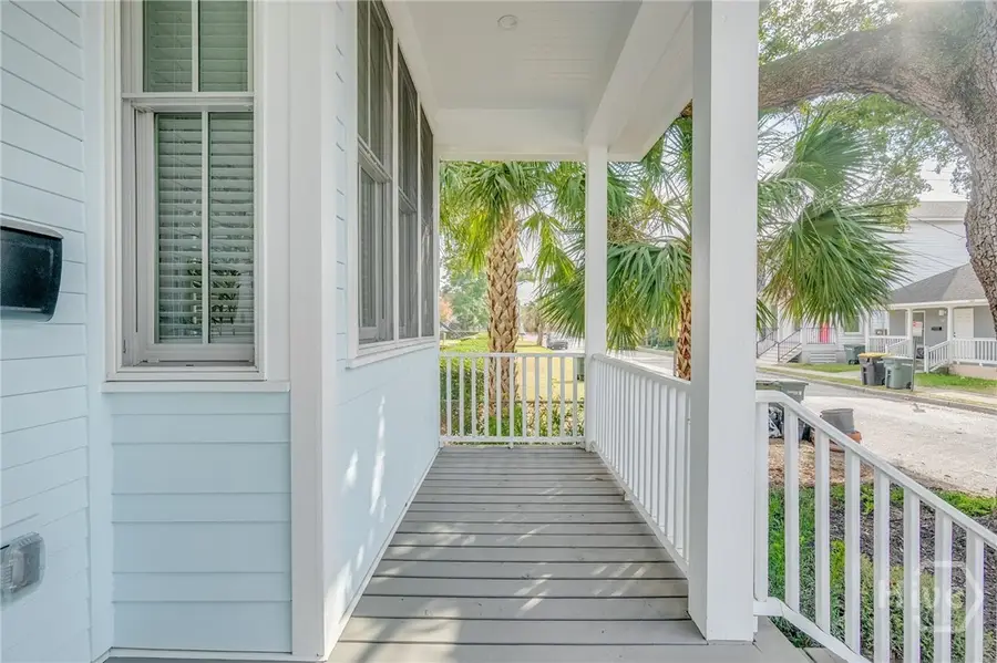 216 W 43rd Street, Savannah, GA 31401 - Image #3