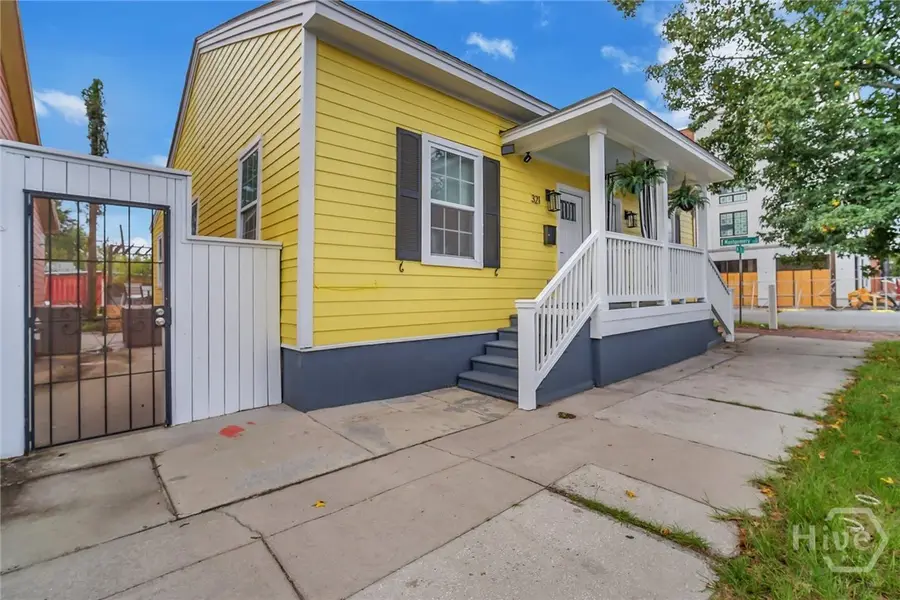 321/323 W 31st Street, Savannah, GA 31401 - Image #3