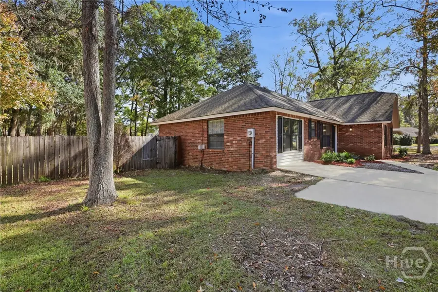 400 Willow Drive, Hinesville, GA 31313 - Image #3