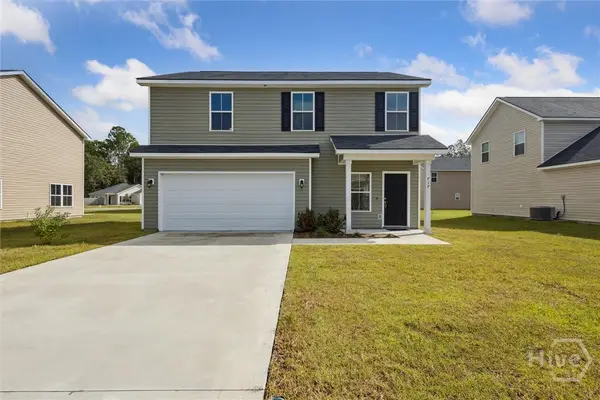 717 Mill Creek Circle, Hinesville, GA 31313