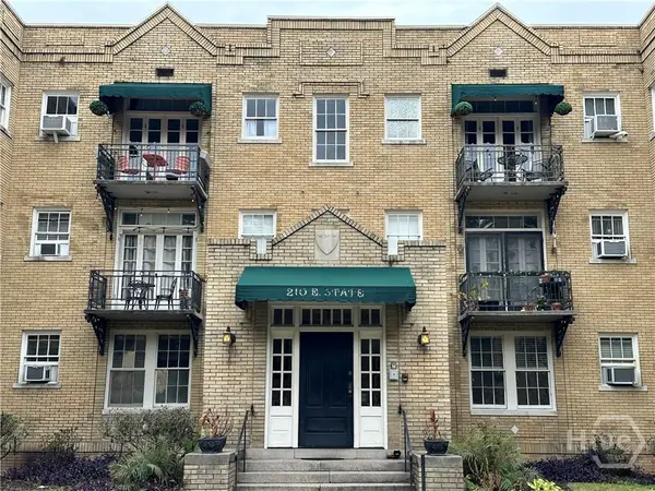 210 E State Street, Savannah, GA 31401