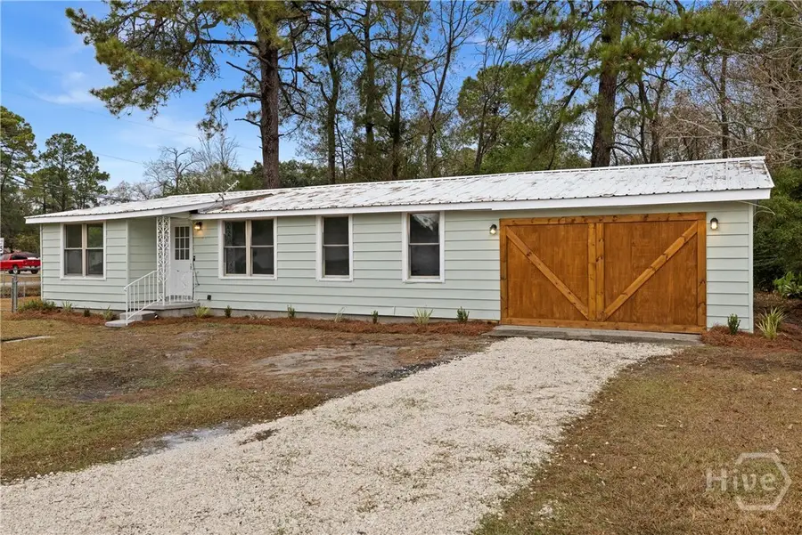 502 E Cregor Street, Bloomingdale, GA 31302 - Image #2