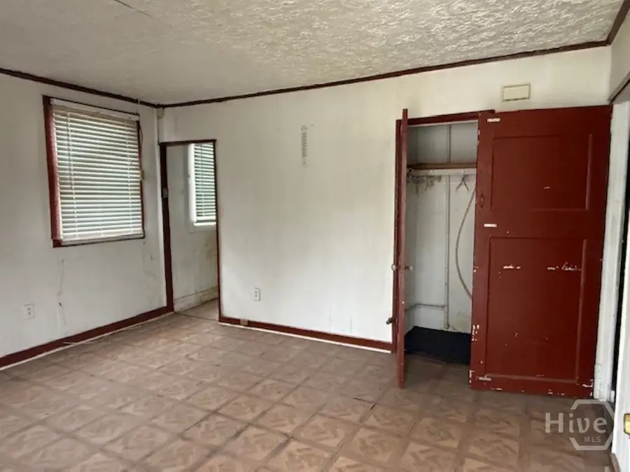 801 Lynah Street, Savannah, GA 31415 - Image #2