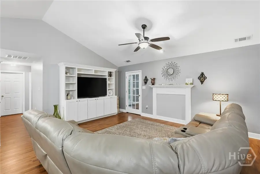 40 Churchill Court, Richmond Hill, GA 31324 - Image #2