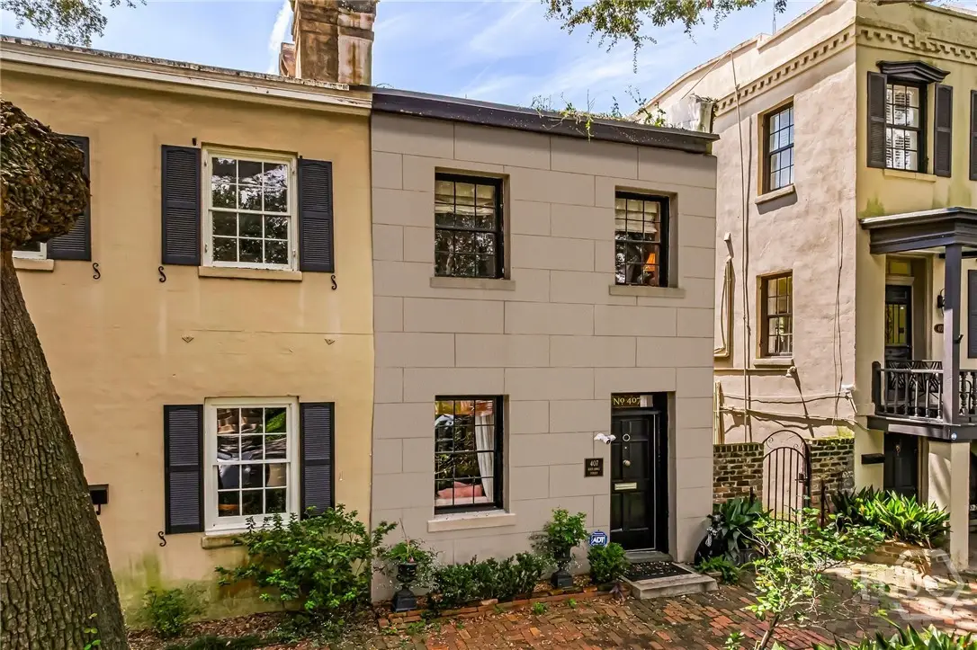407 E Jones Street, Savannah, GA 31401 - Image #1