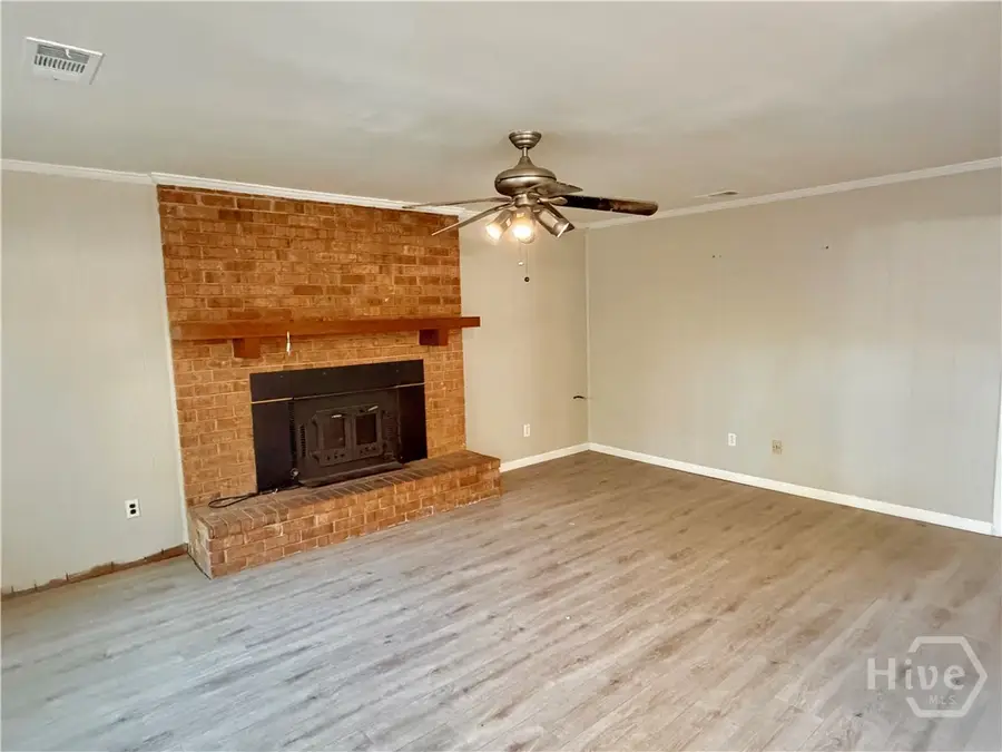 302 Burlington Road, Savannah, GA 31410 - Image #3