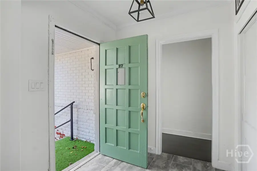 27 E 63rd Street, Savannah, GA 31405 - Image #3