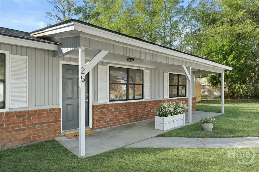 25 Saint Johns Avenue, Savannah, GA 31404 - Image #2