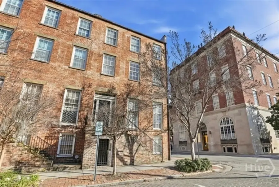 24 E Macon Street, Savannah, GA 31401 - Image #2
