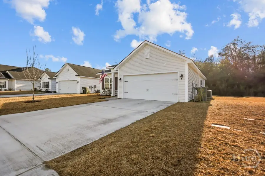 254 Brightleaf Circle, Hinesville, GA 31313 - Image #2