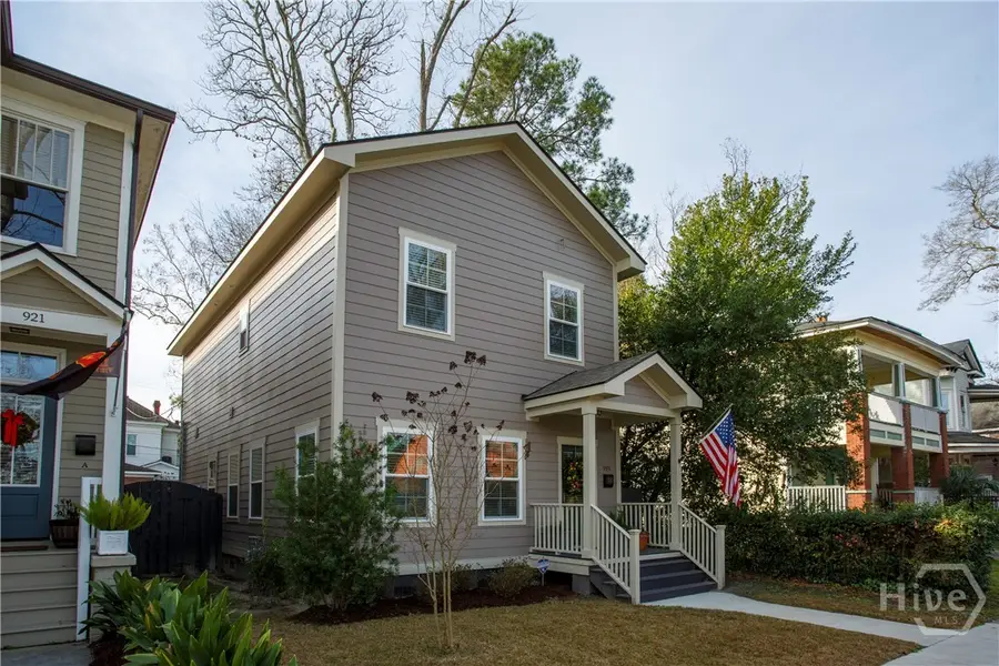 919 E Waldburg Street, Savannah, GA 31401 - Image #2
