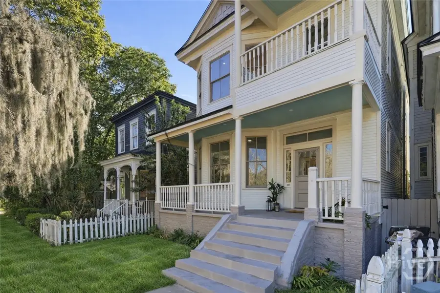203 E 39th Street, Savannah, GA 31401 - Image #2