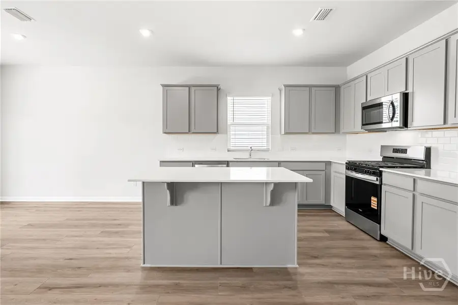 378 Crosstown Avenue, Richmond Hill, GA 31324 - #2