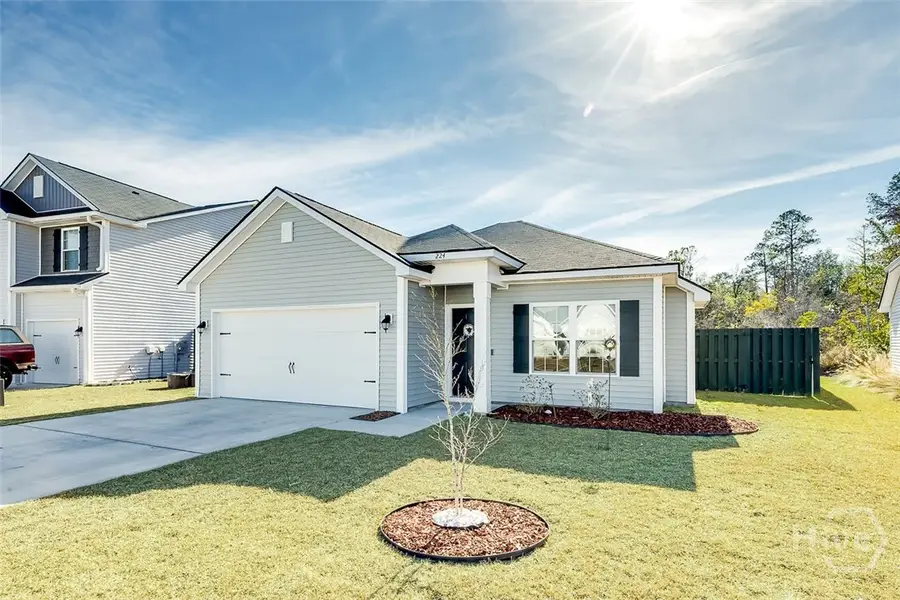 224 Brightleaf Circle, Hinesville, GA 31313 - Image #2