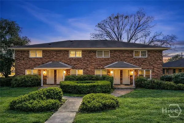 3 Berkley Place, Savannah, GA 31405