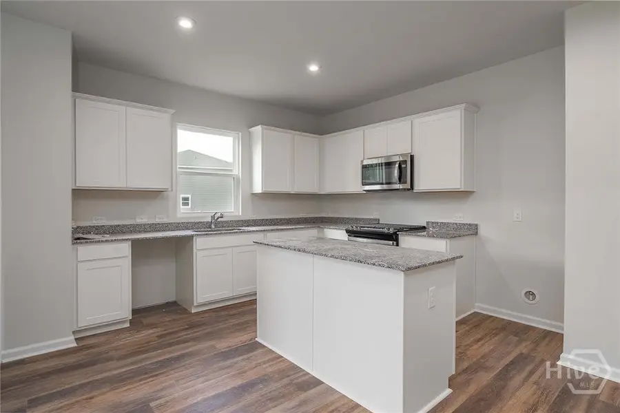 375 Crosstown Avenue, Richmond Hill, GA 31324 - #3