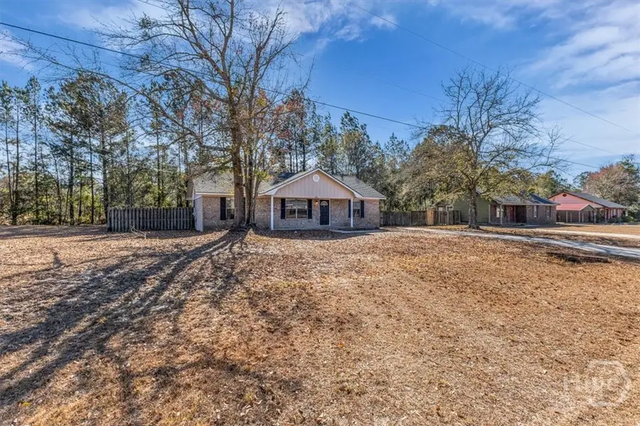 166 W Kenny Drive, Hinesville, GA 31313 - #3