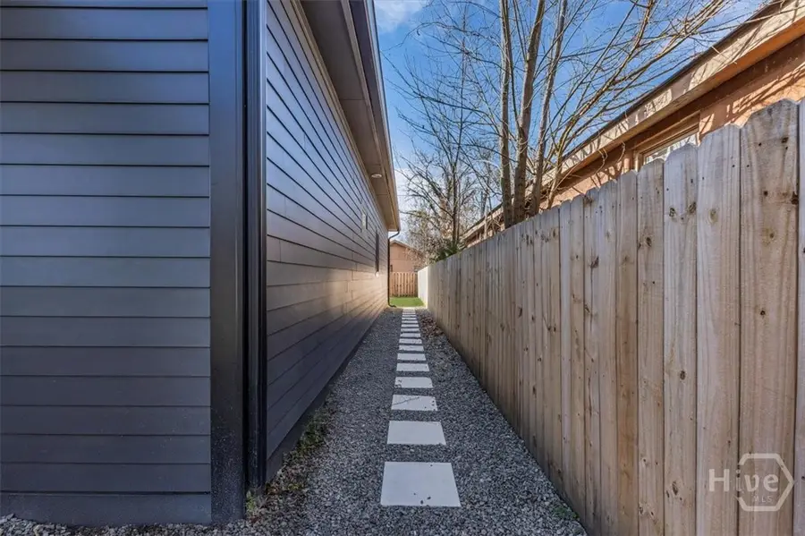 801 W 50th Street, Savannah, GA 31405 - #2