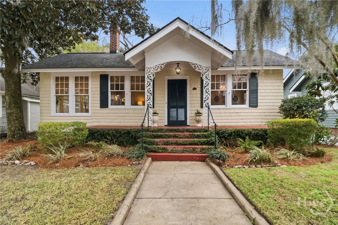 225 E 51st Street, Savannah, GA 31405 - #1